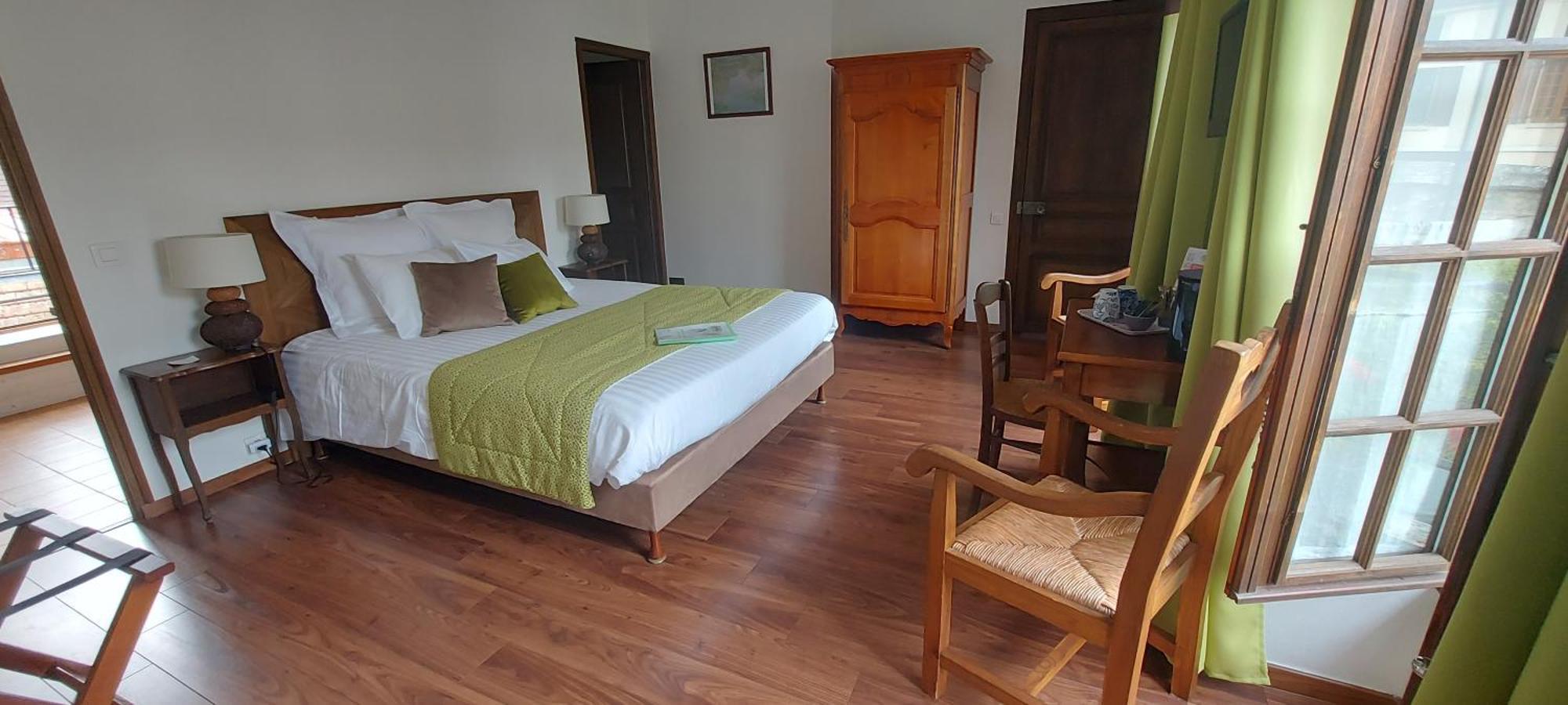 Au Relais De Chaussy * Chaussy (Ile de France)