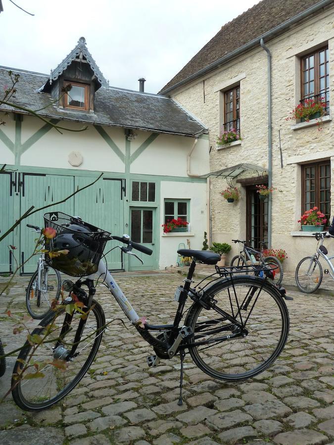 Au Relais De Chaussy Bed and breakfast Chaussy (Ile de France)